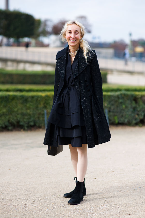 Running With The Fash Pack...Paris Fashion Week SS 2010