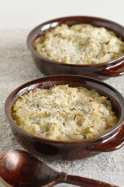 Zuppa di sedano bianco con formaggio fontina