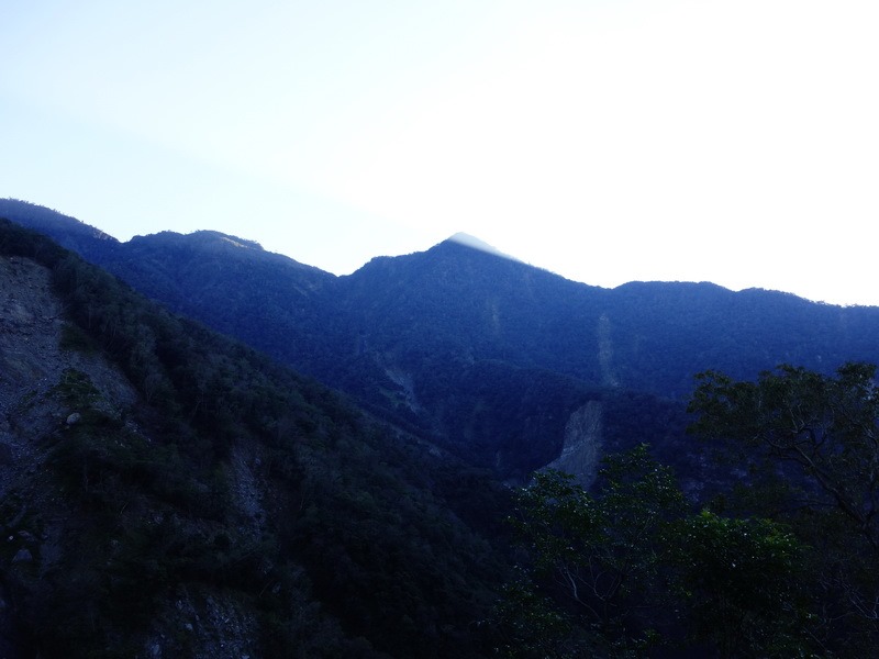 2014_0101-0105 萬山神石、萬山岩雕順訪萬頭蘭山_0209