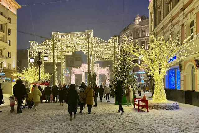 Камергерский переулок, Тверская улица