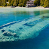 Εντυπωσιακό ναυάγιο κοσμεί λίμνη του Καναδά