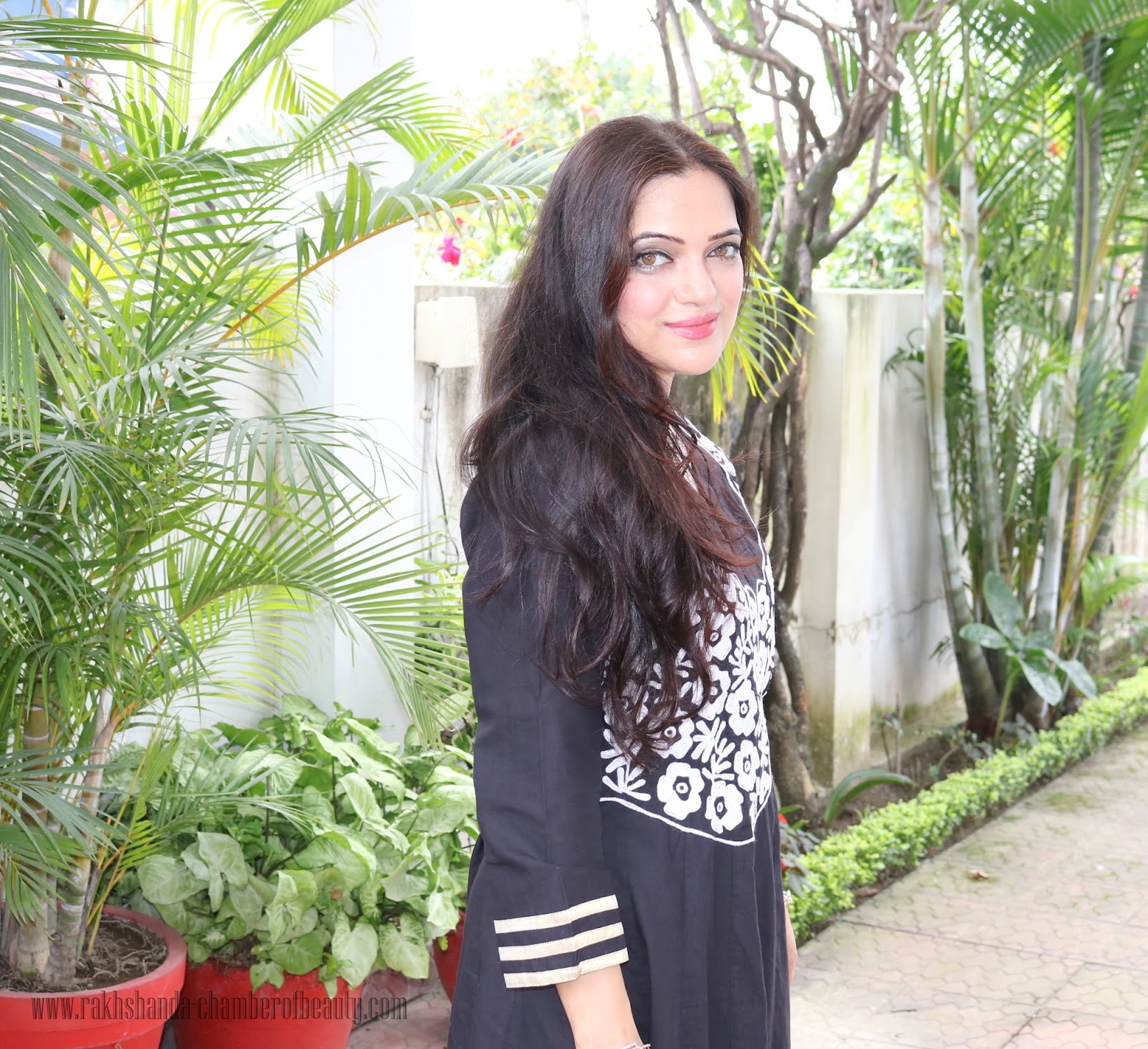 Birthday lunch OOTD | Black & Gold Anarkali, Indian fashion Anarkali suit, OOTD, Indian fashion blogger, Chamber of Beauty