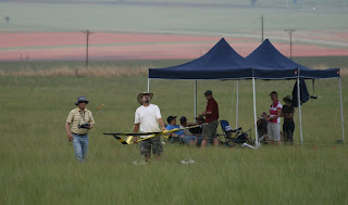 Allan and Peter from the Zulu Warriors preparing for the round