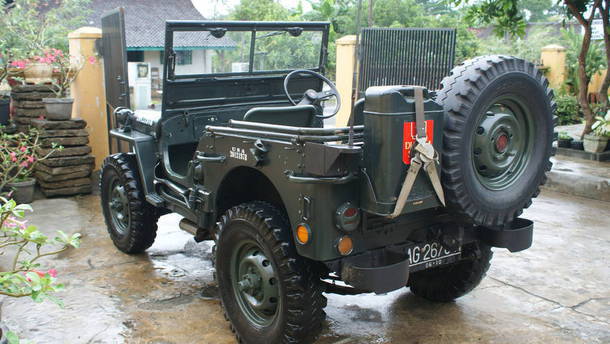 Harga jeep  willys indonesia 