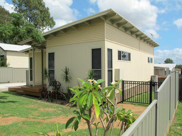 Small-House-with-Green-Yard