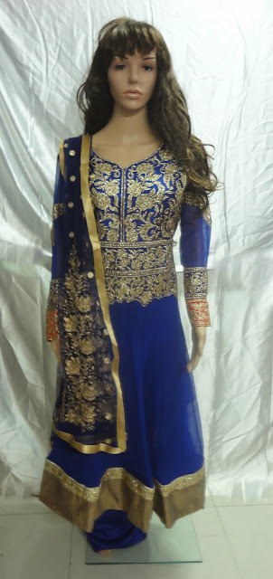 1828-Madhuri Dixit Nene in Blue Anarkali Suit At Dedh Ishqiya Premiere
