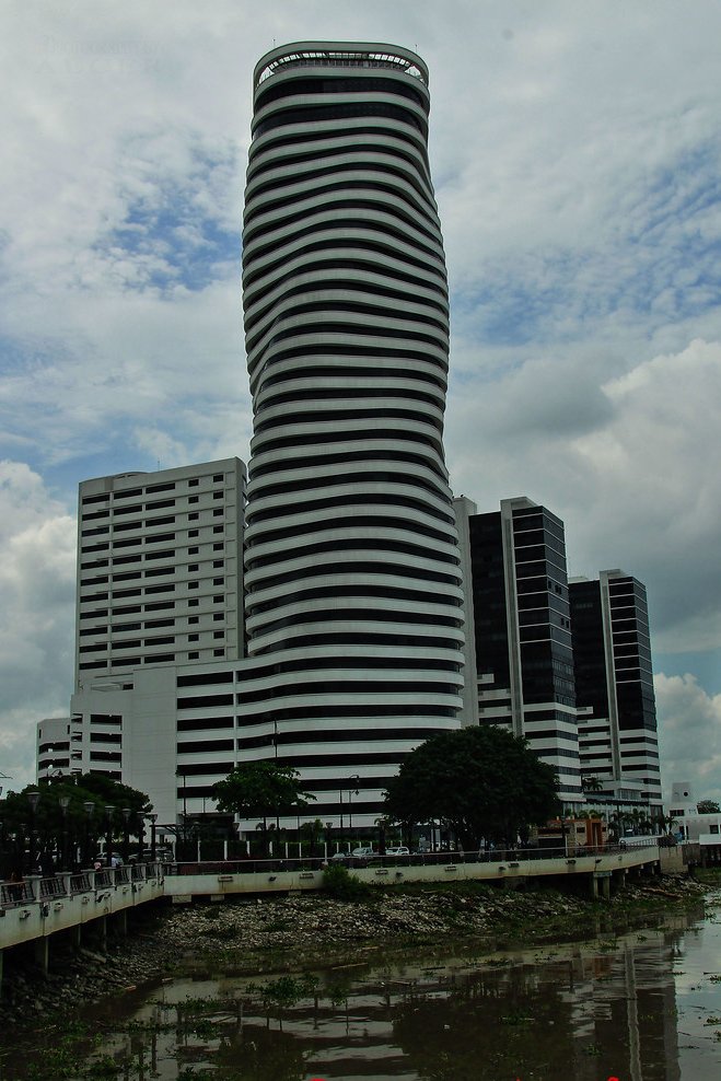 Torre The Point, Guayaquil, Ecuador