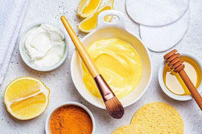 الليمون والعسل: مكونات الطبخ المثالية لبشرة خالية من العيوب