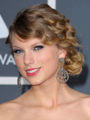 Taylor Swift Our Song Straight Hair. taylor swift our song dresses.