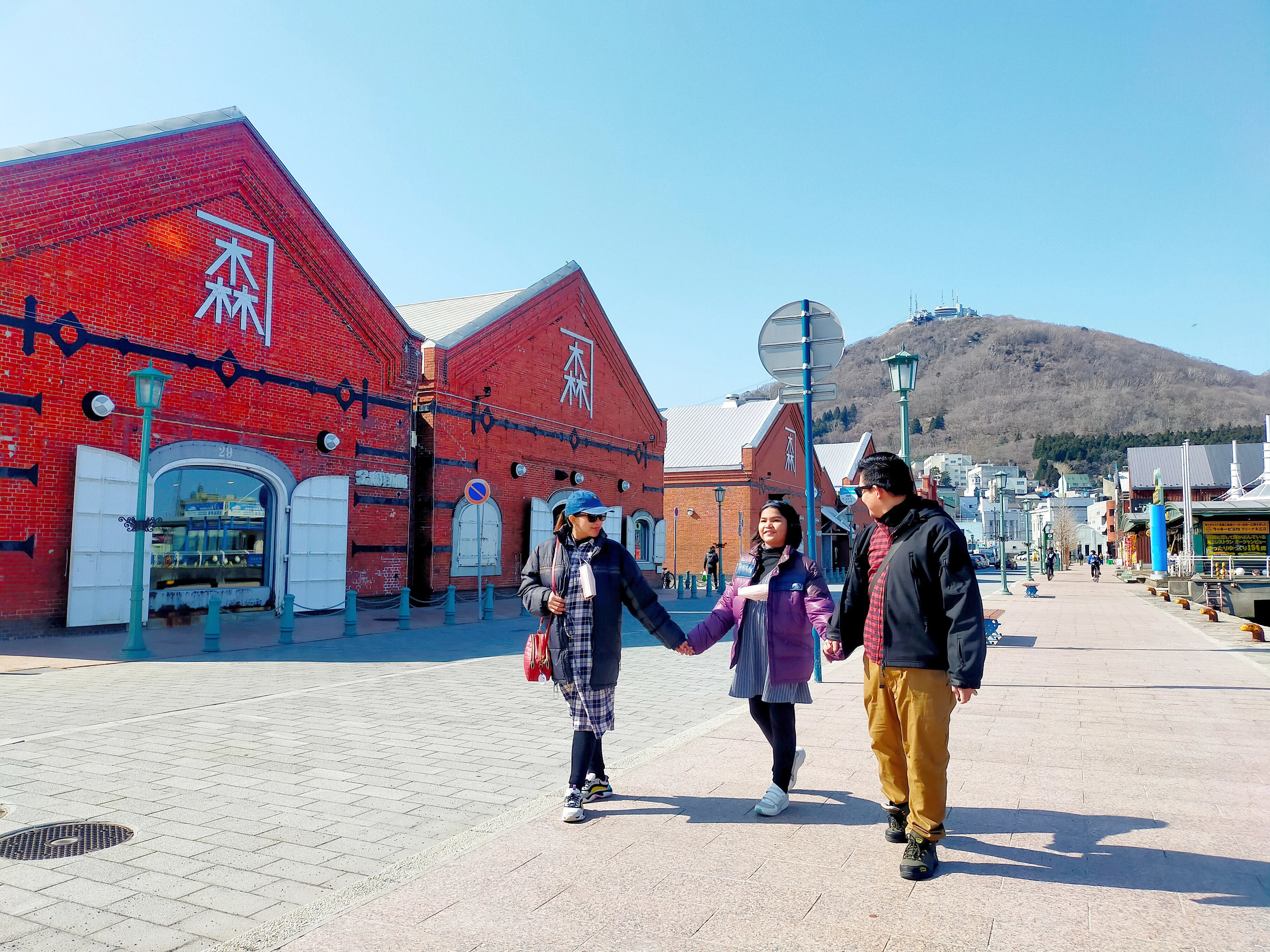 Team Nicerio visits Kanemori Red Brick Warehouse