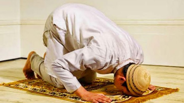 Nyata! Rajin Sholat Dhuha, Manusia Ini Selalu Beruntung