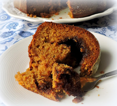 Pumpkin Streusel Cake