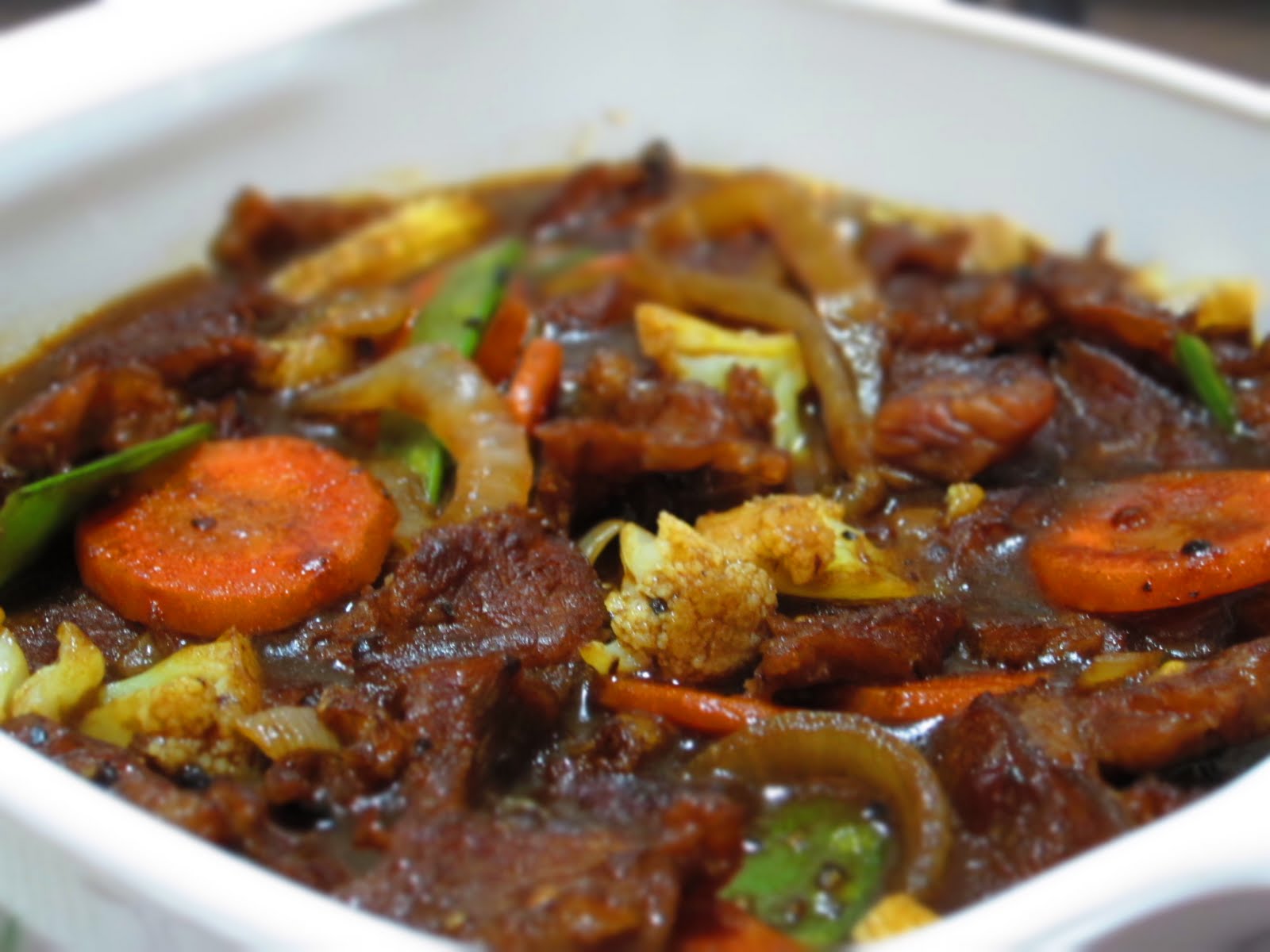 Taste Buds: Daging Masak Black Pepper