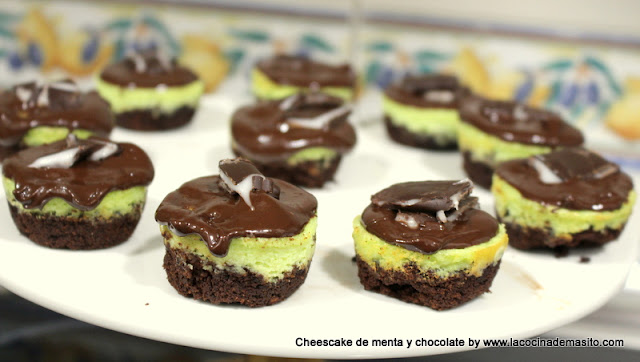 Cheesecake de menta y chocolate