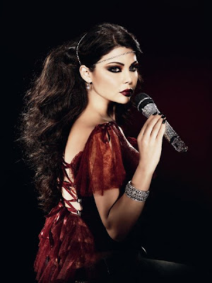 heavy arabic makeup. Haifa Wehbe Arabic makeup