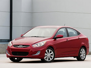 Hyundai Accent 2012 photos