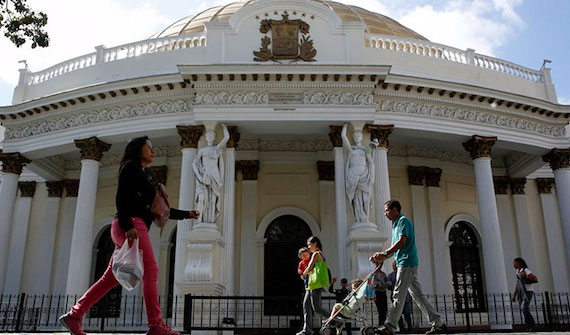 “El Parlamento de Venezuela no ha aprobado ni una sola ley desde 2016”