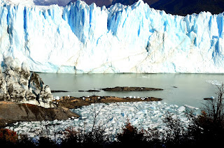 Globetrotting Mom: When you fail your camera. And the beauty around you (Perito Moreno Glacier, Argentina)