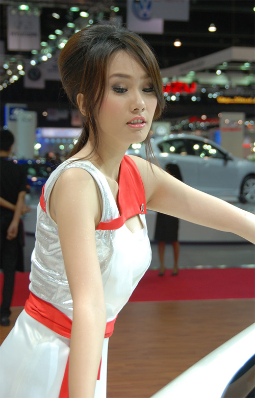 Thai beauty exhibition in Bangkok Motor Show 2011