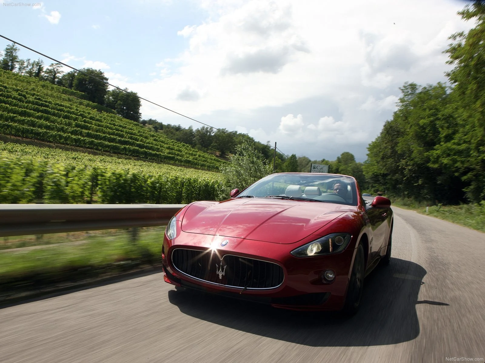 Hình ảnh siêu xe Maserati GranCabrio Sport 2012 & nội ngoại thất