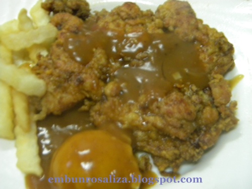 Embun ♥ Kaseh ♥ Rosaliza: CHICKEN CHOP DAN SOS LADA HITAM 