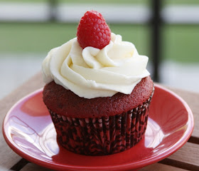 Belajar buat Cupcake di rumah: Resepi Cupcakes Red Velvet 