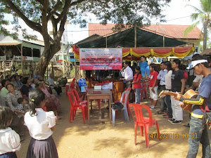 "Childrens Primary School" in Floating village.