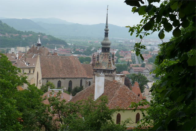 Turnul cu Ceas (Torre del Reloj) vista desde San Nicolas (Biserica din Deal) - Sighişoara