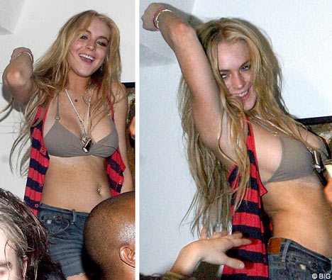 Lindsay Lohan Bikini Pics