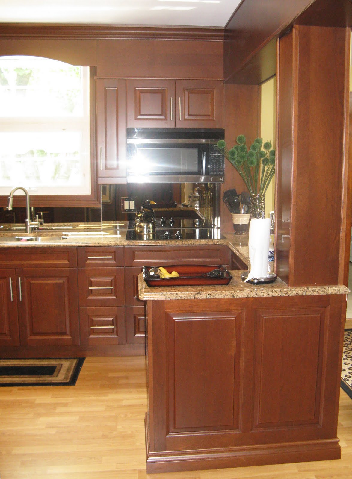 Cherry cabinet kitchens Matching Cherry Cabinets and Countertops