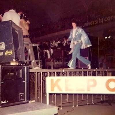 April 8, 1972: Athletic Center, University of Tennessee, Knoxville, Tennessee, 8:30pm, Elvis wearing his Blue Nail suit