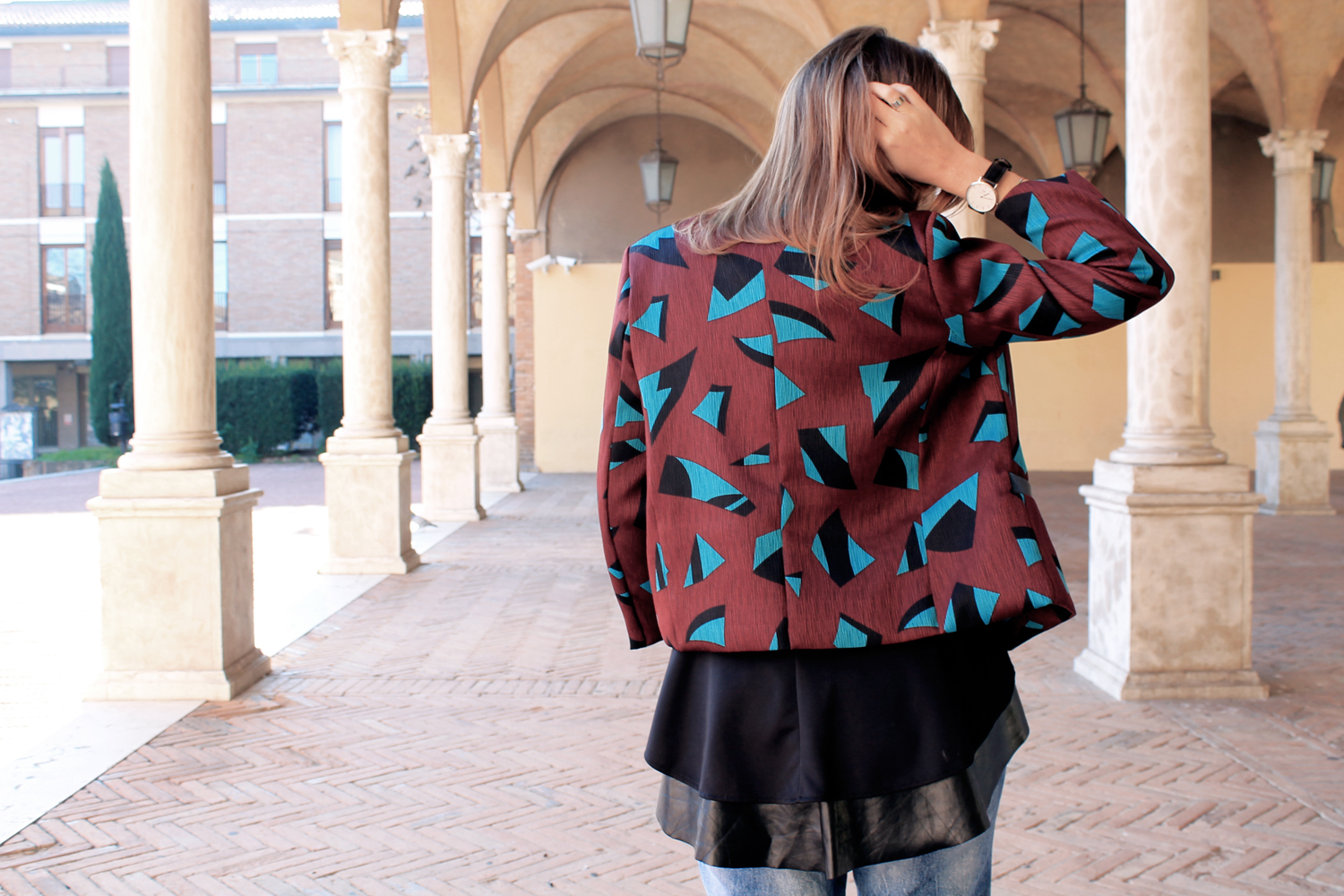 giacca con disegni geometrici goagoa