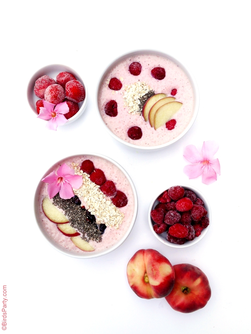 Peach & Berries Smoothie Bowl Recipe - BirdsParty.com