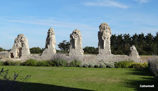 abbaye-notre-dame-ré-dite-chateliers-jpg