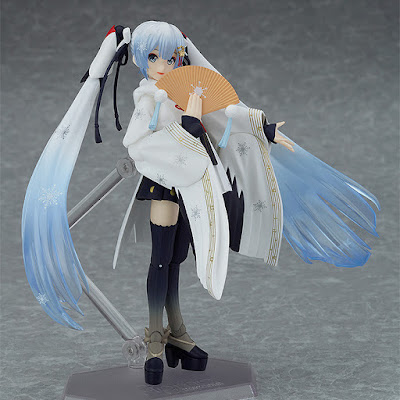 figma Snow Miku Crane Priestess Ver. - Max Factory