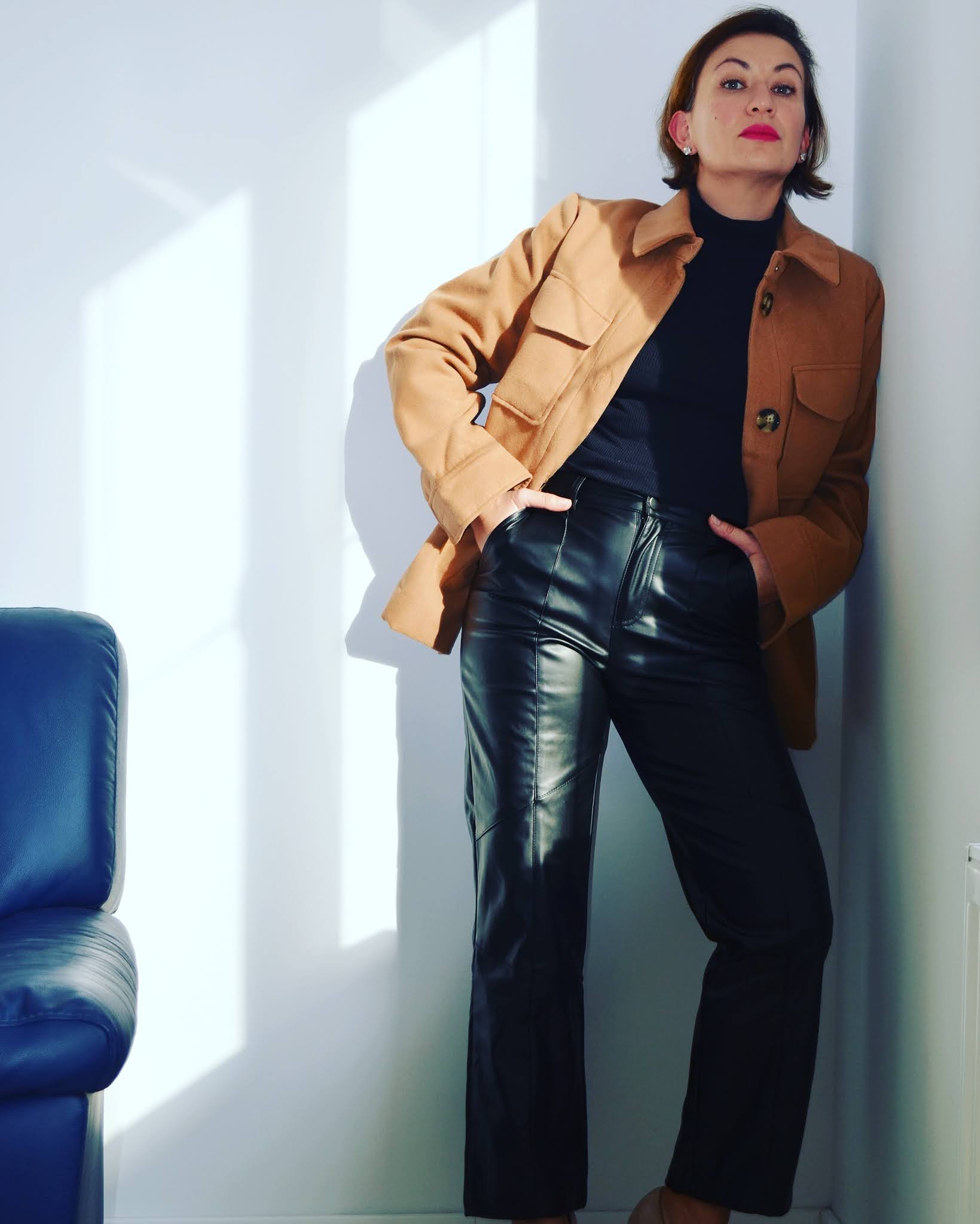 @adrianastyle_stylist,moda;fashion;blog modowy;promocje;obniżki;tydzień wyprzedaży,Bonprix leather trousers,Born2be heavy boots;Bonprix oversized shirt,Zara Heavy Boots,