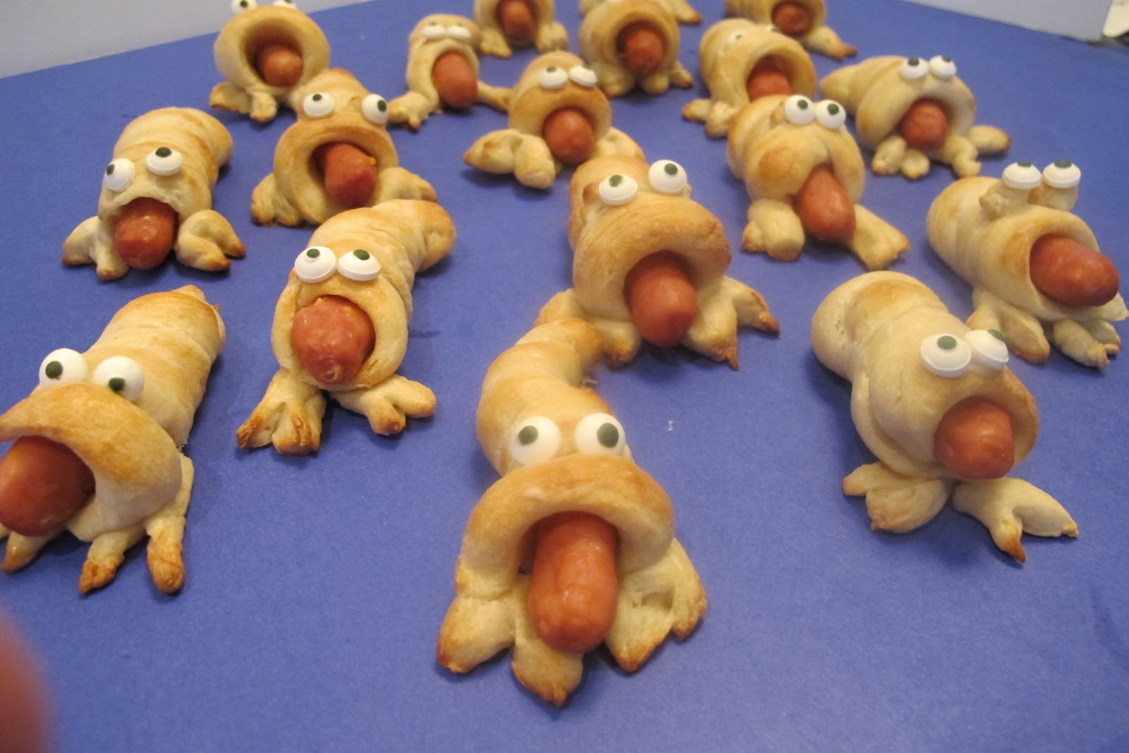 Sew what's cooking with Joan!: Shrimp dogs! A play on pigs ...