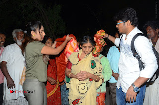 Actress Sri reddy (apthatrust director) Distrubuted Blankets for Orphans at Sai Baba Temple  0044.JPG