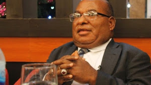 Terkait kasus dugaan terima suap Gubernur Papua Lukas Enembe disebut jadi tersangka