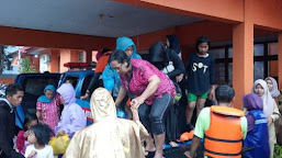 Tim BPBD Kep. Selayar Evakuasi Puluhan Warga Terdampak Banjir