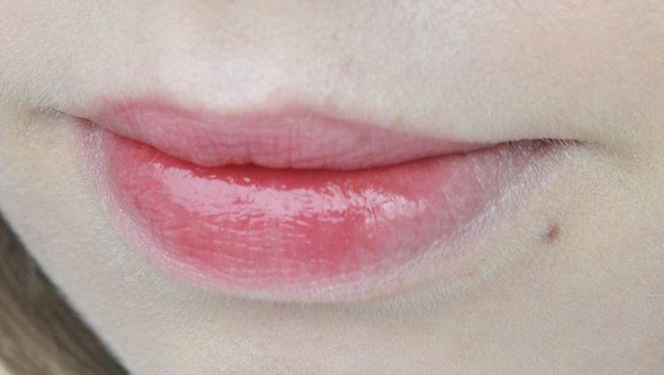 Korean Makeup Favorites Review - Aritaum Color Lasting Tint #2 Baby Wink Swatch