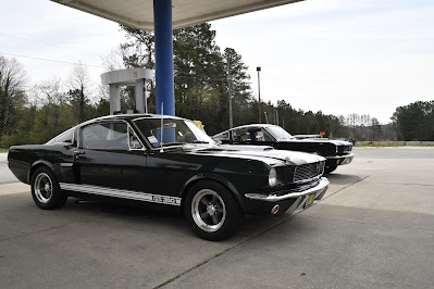 Quick stop during the road trip. ©Virginia Classic Mustang Inc