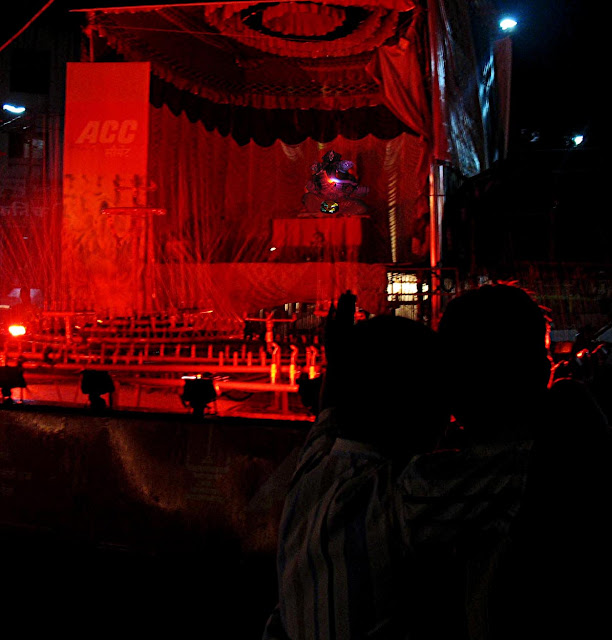 ganpati in red light