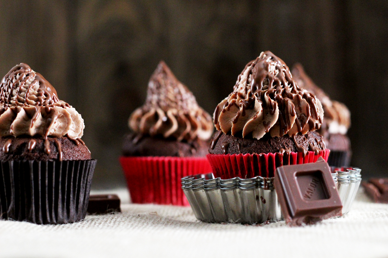 CUPCAKES DE CHOCOLATE Y NARANJA CON UN TOQUE DE CARAMELO (VALOR CHALLENGE)