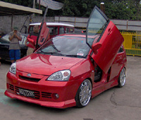 Gambar modifikasi terbaik mobil sedan 2012