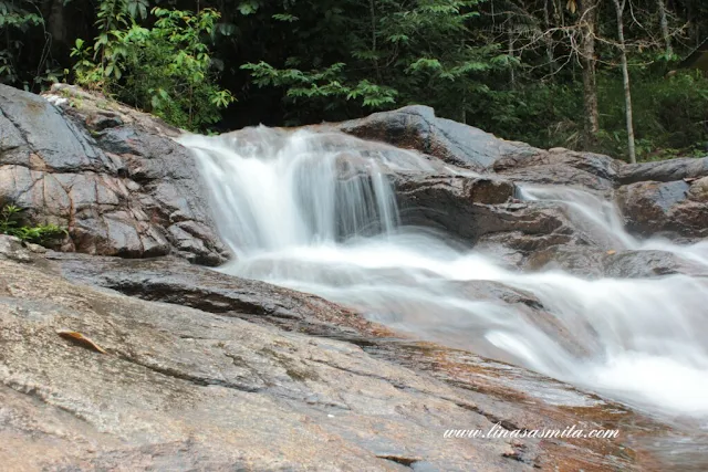 Air Terjun Neraja Jemaja Anambas