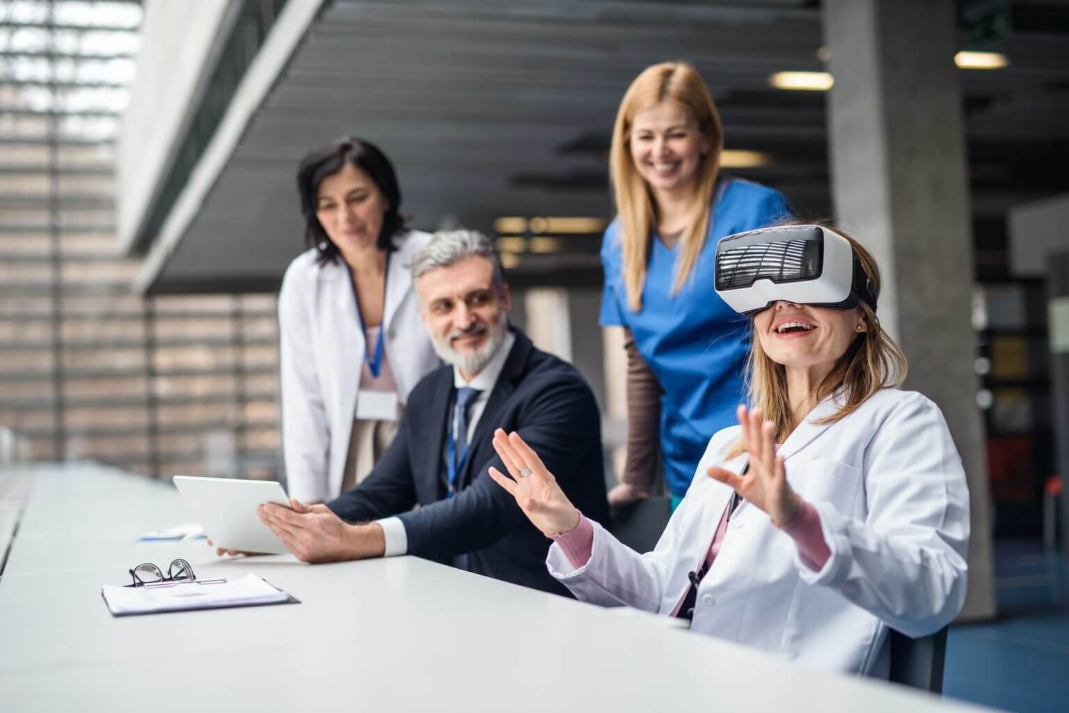 Empowering Healthcare Industry: How Virtual Reality Drives Business Progress