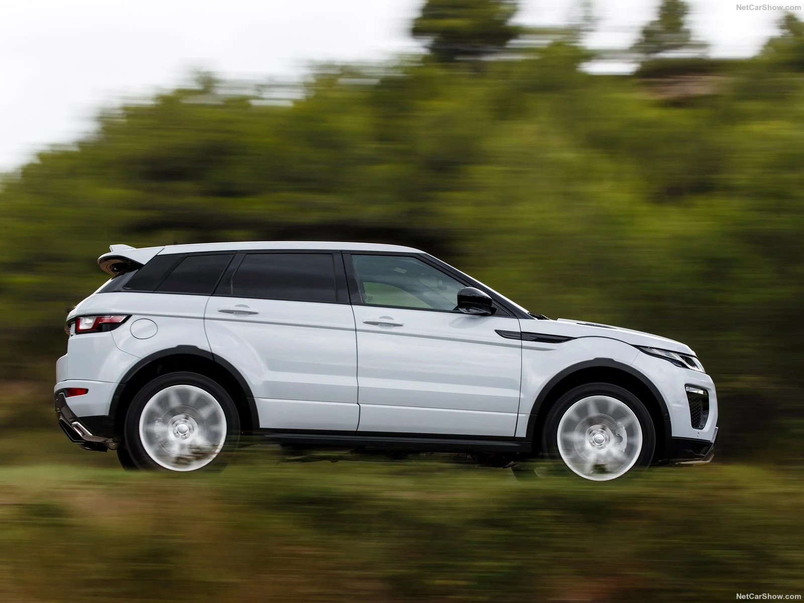 Hình ảnh xe ô tô Land Rover Range Rover Evoque 2016 & nội ngoại thất