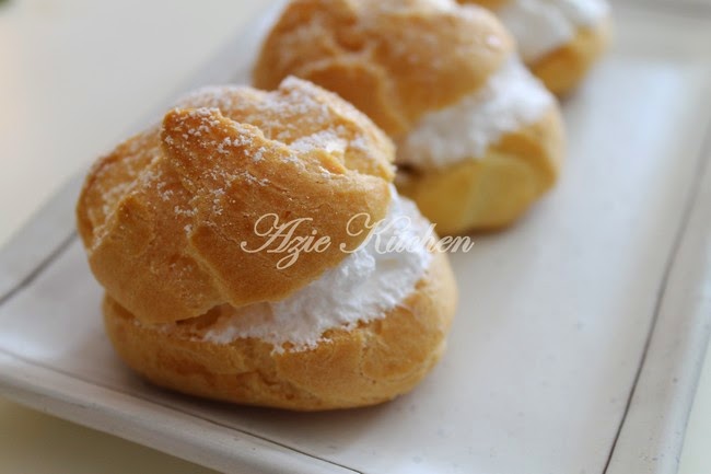 Cream Puff with Fresh Cream Choux Pastry - Azie Kitchen Cream Puff with Fresh Cream Choux Pastry - Azie Kitchen