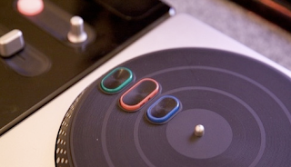 DJ Hero controller